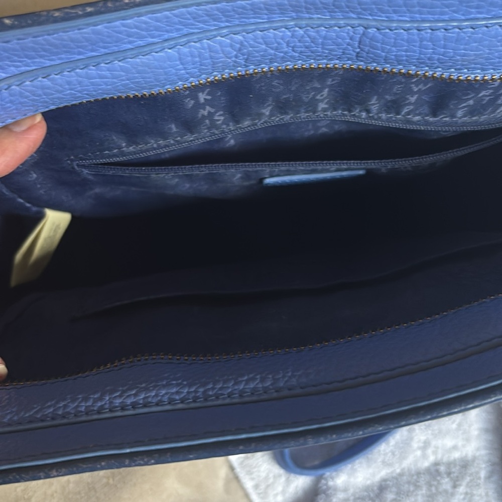 Purse - Picture 3 of 4